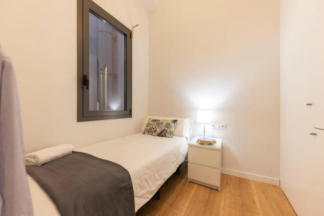 Apartament Bravissimo Riu Onyar Girona 0*,  Hiszpania