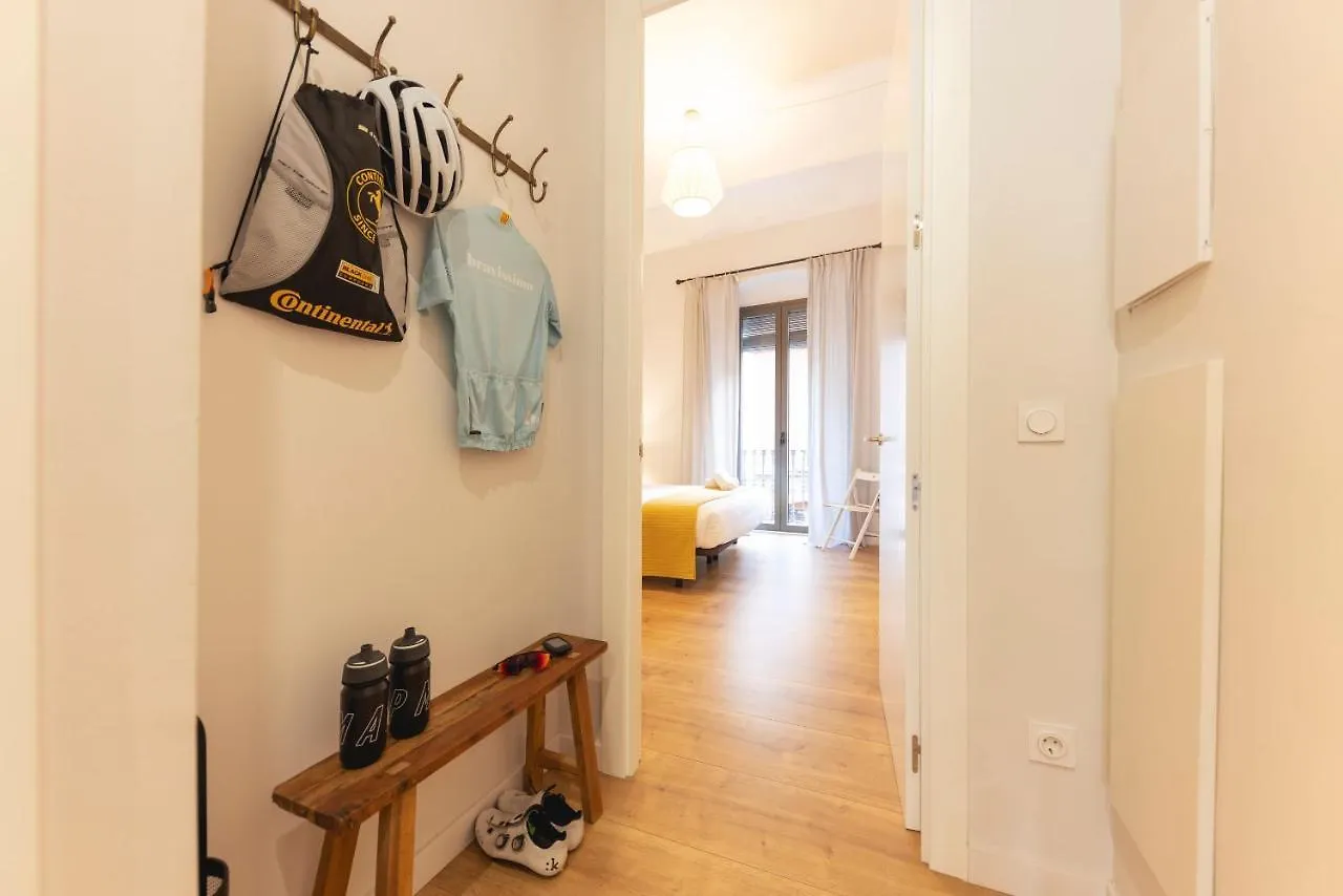 Apartament Bravissimo Riu Onyar Girona Hiszpania